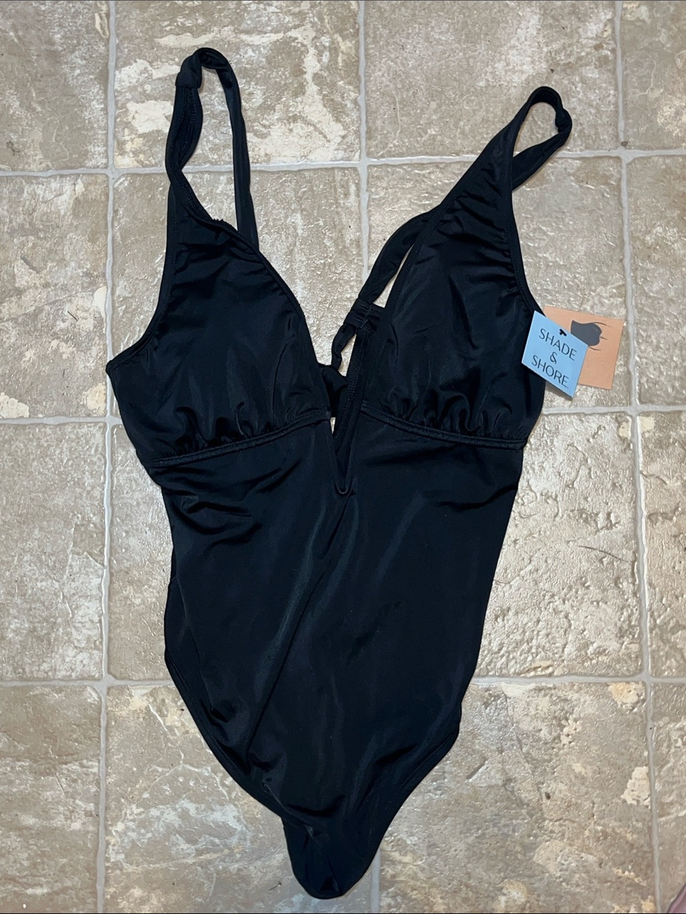NWT Shade & Shore swimsuit